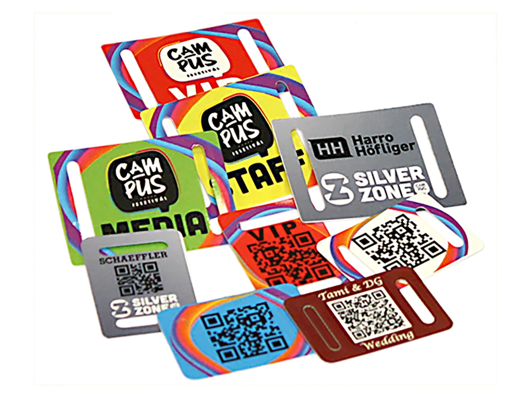 Textil karszalag vonalkóddal, QR kóddal (fényes szatén anyag)